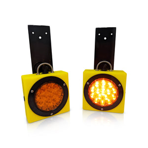 TowBrite 6" Outrigger Wireless Strobe Light Set (Lithium)